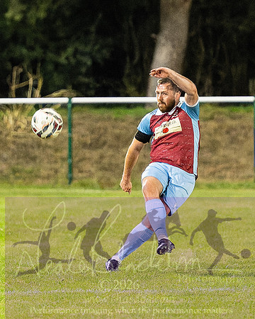 Holmer Green 3 [7]v 3[6] Chesham United (118 of 490)