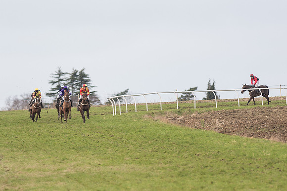 Race 3 - Kent Grand National (48 of 76).jpg