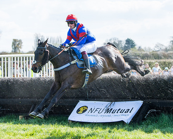 Race 3 -The Richardsons Accountants Conditions Race for Novice Riders  (91 of 154)