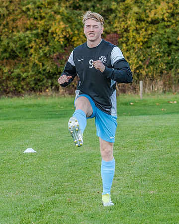 AFC Oaklands v Bengeo Trinity - Warm Up (47 of 109)