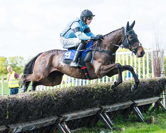 Race 5 - 2m5f Maiden (60 of 144)
