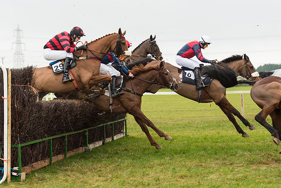 Race 3 - Novice Riders Race (74 of 150).jpg