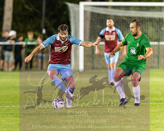 Holmer Green 3 [7]v 3[6] Chesham United (108 of 490)