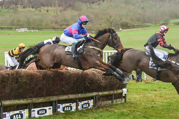 Race 1 - Novice Riders (50 of 86).jpg