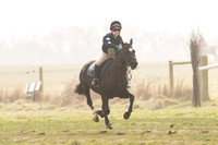 Pony Race 1  - Hunt Ponies