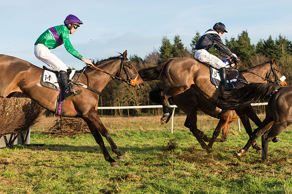 Race 6 - Novice Riders (46 of 103).jpg