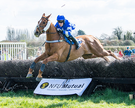 Race 3 -The Richardsons Accountants Conditions Race for Novice Riders  (86 of 154)