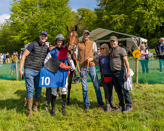 Race 5 - 2m5f Maiden (137 of 144)