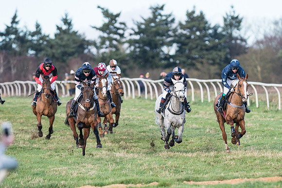 Race 5 - Restricted Race (65 of 107).jpg