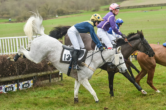Race 1 - Novice Riders (58 of 86).jpg