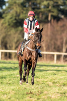 Race 6 - Novice Riders (2 of 103).jpg
