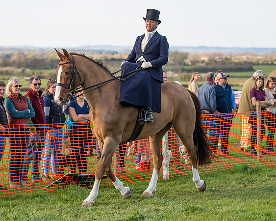 Side Saddle dash  (1 of 170)