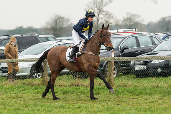 Race 4 - Ladies Open Race (27 of 96).jpg