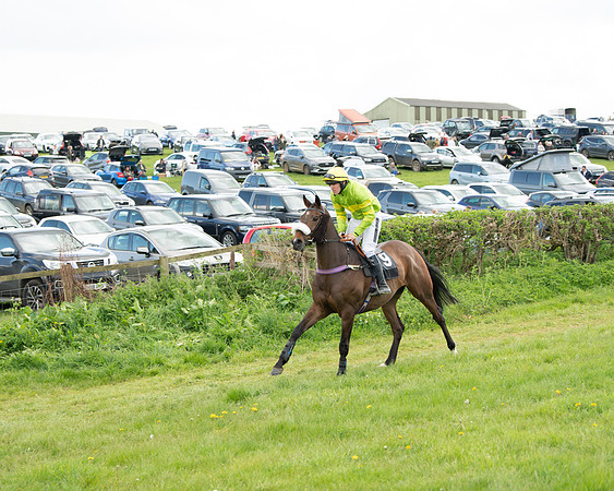 Race 5 - Novice and Veteran Riders (13 of 91)