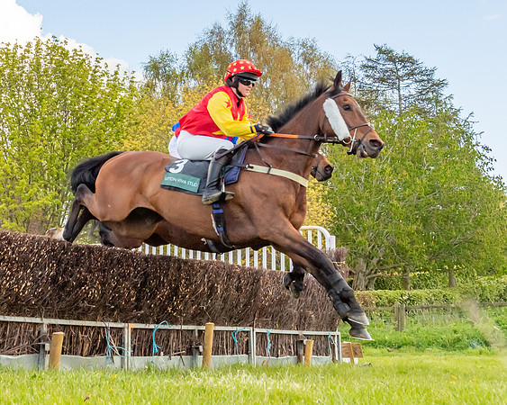 Race 5 - Novice and Veteran Riders (18 of 91)