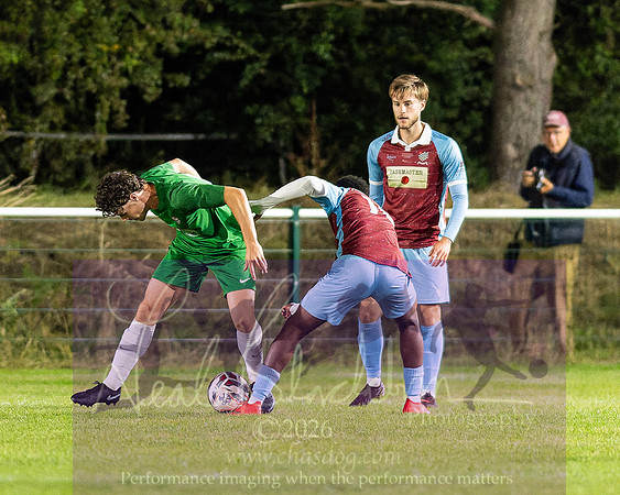 Holmer Green 3 [7]v 3[6] Chesham United (104 of 490)