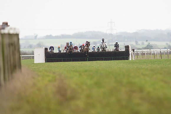 Race 3 - Novice Riders Race (91 of 150).jpg