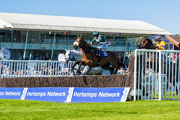 Race 1 - JFF Open Hunter Steeple Chase 2m  (68 of 202)