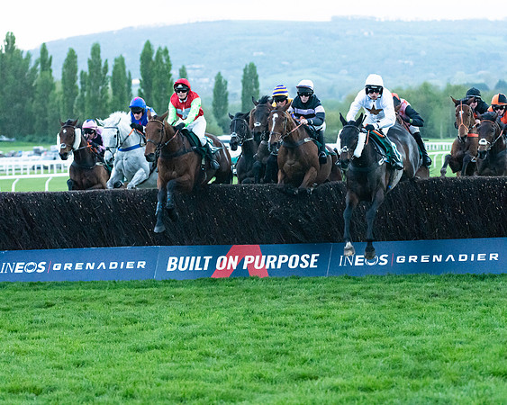 Race 7 - Gloucester Hussars Open  (10 of 154)