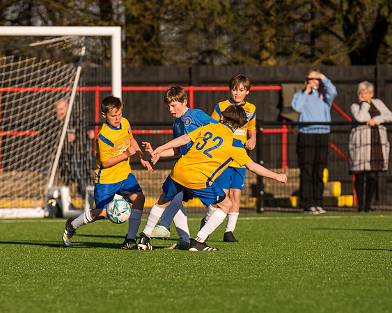 Under 12s --204