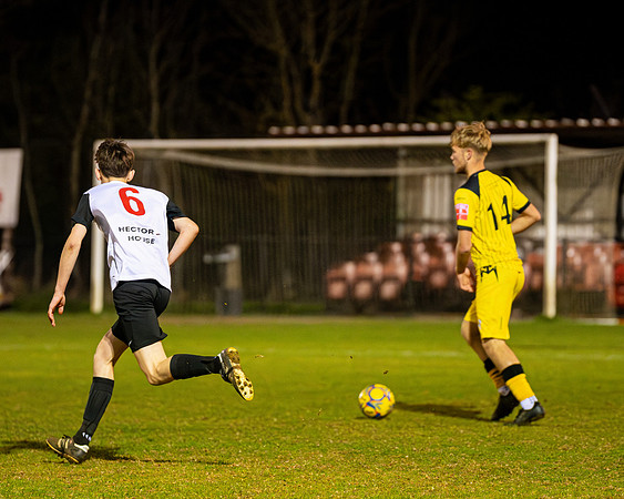 Game 2-Young Generals 4 v 0 Kings Langley (53 of 301)-Enhanced-NR