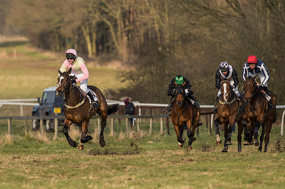 Race 4- The Mens Open Race (21 of 59).jpg