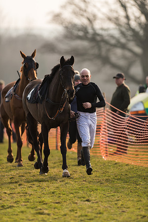 Race 4 - Novice and Veteran Riders (16 of 115).jpg