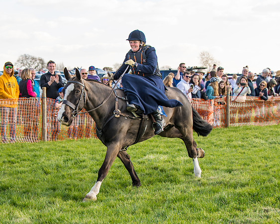 Side Saddle dash  (79 of 170)