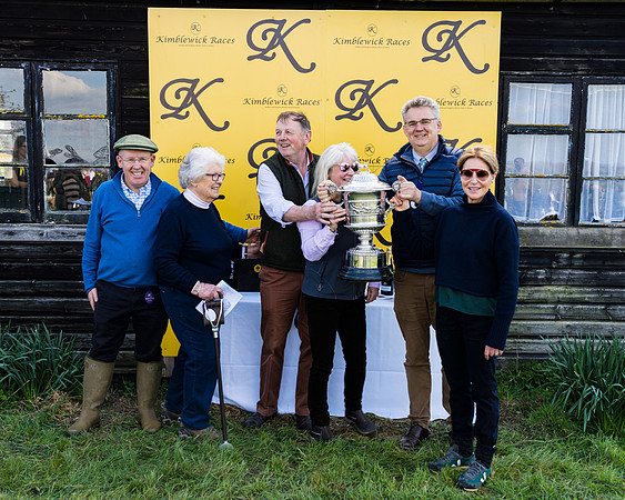 Race 4 - The Warehouse Reit Mixed Open Race  (120 of 124)