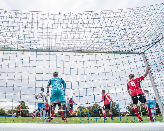 AFC Oaklands 2 v 1 Bengeo Trinity - Warm Up (259 of 297)
