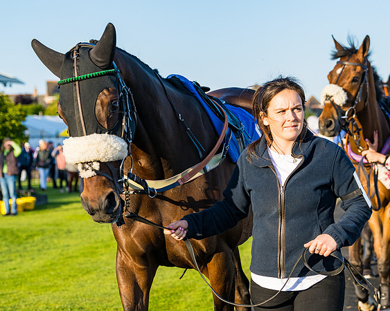 Race 6 - Restricted  (2 of 200)
