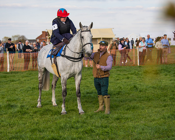 Side Saddle dash  (28 of 170)
