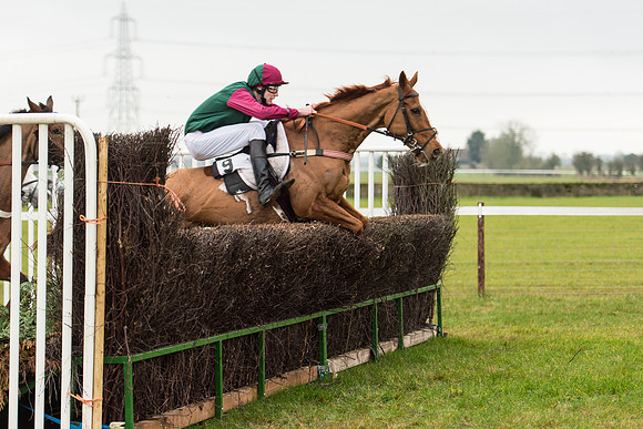Race 3 - Novice Riders Race (68 of 150).jpg