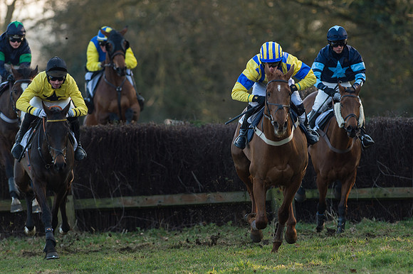 Race 6 - Open Maiden Div 1 (26 of 83).jpg