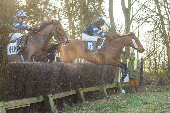Race 6 - Open Maiden Div 1 (46 of 83).jpg