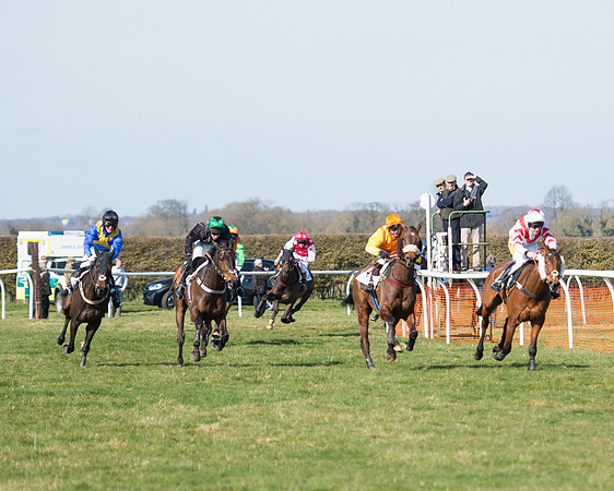 Race 1 - Open Maiden Div 1 (63 of 88).jpg