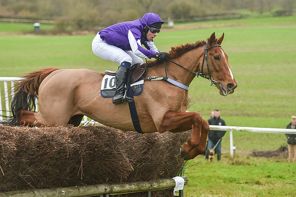 Race 1 - Novice Riders (61 of 86).jpg