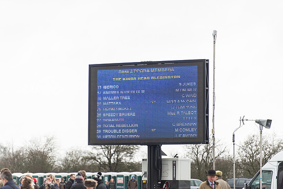Race 3 - Novice Riders Race (2 of 150).jpg