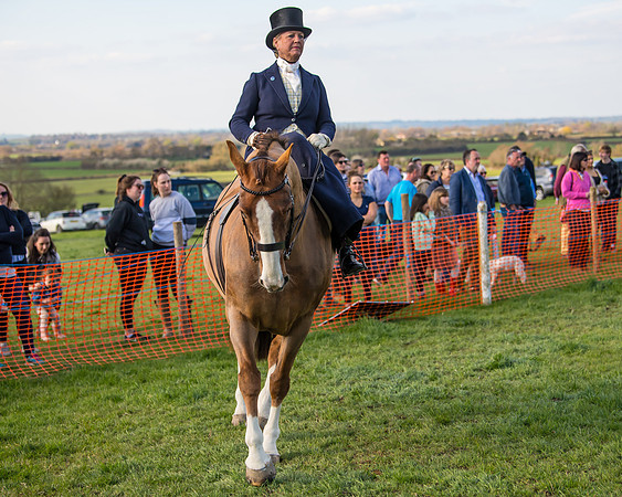 Side Saddle dash  (39 of 170)
