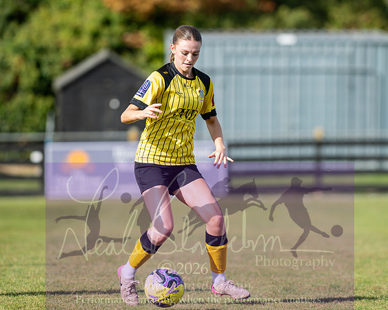 Royston Town 3 v 2 Chesham United (116 of 496)