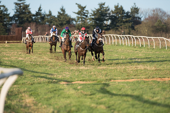 Race 6 - Novice Riders (58 of 103).jpg