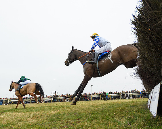 Race 3 - Novice Riders Race (124 of 180)