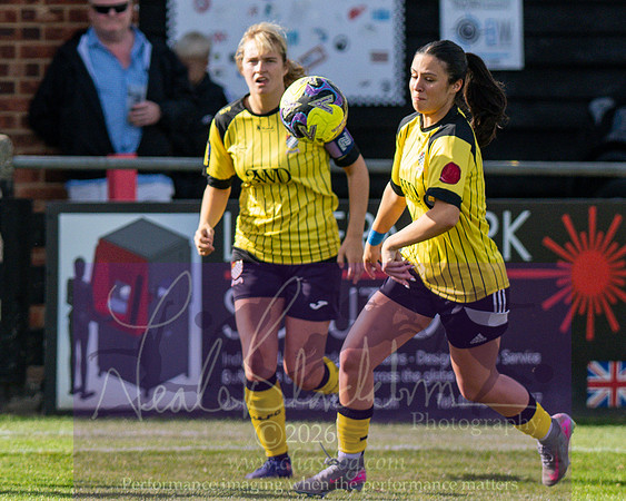 Royston Town 3 v 2 Chesham United (110 of 496)
