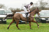 Race 4 - Novice Riders Race (25 of 144).jpg