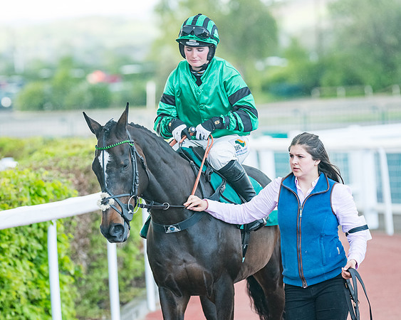 Race 5 - Mares Open  (37 of 329)