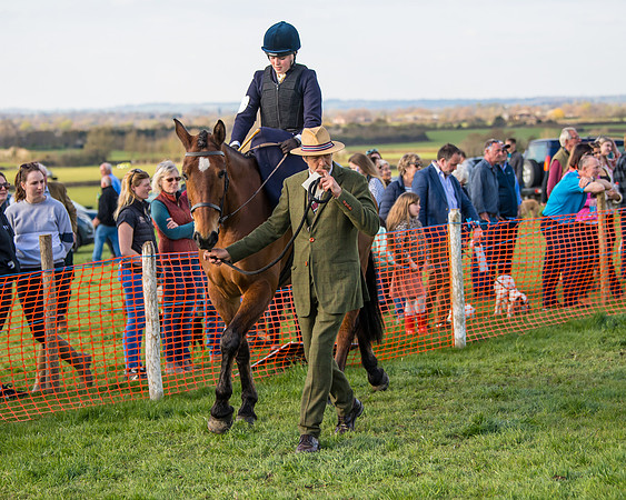 Side Saddle dash  (51 of 170)