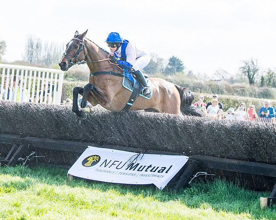 Race 3 -The Richardsons Accountants Conditions Race for Novice Riders  (98 of 154)