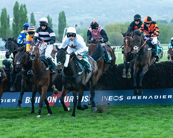 Race 7 - Gloucester Hussars Open  (14 of 154)