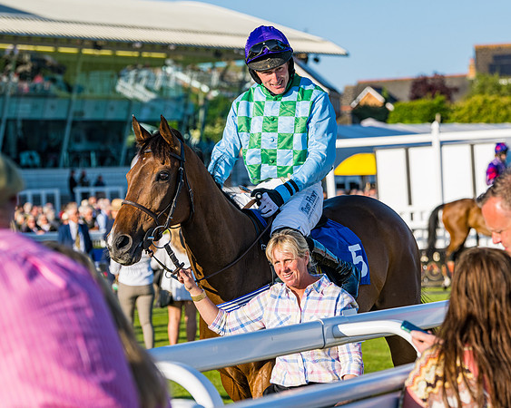 Race 4 - Foxhunters Championship (25 of 175)