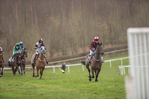 Race 1 - Novice Riders (38 of 86).jpg